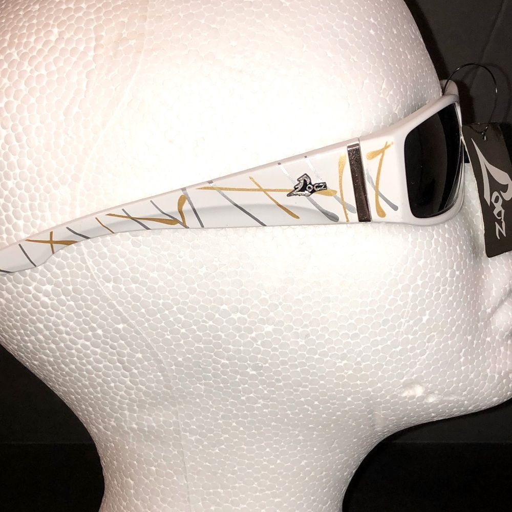 NWT - Locz White Plastic Sport Sunglasses, Unisex